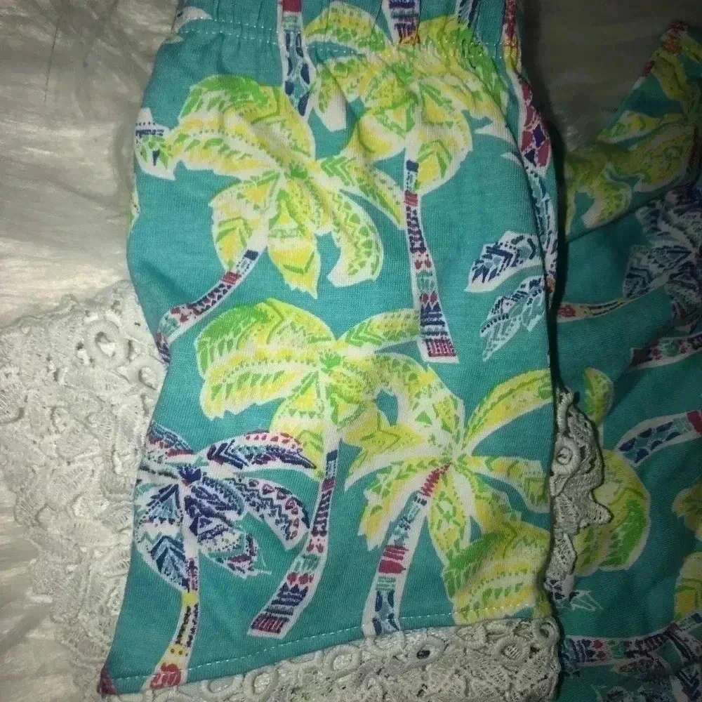 RARE EDITIONS 2 PC SHORT SET SIZE 6 GORGEOUS 💝